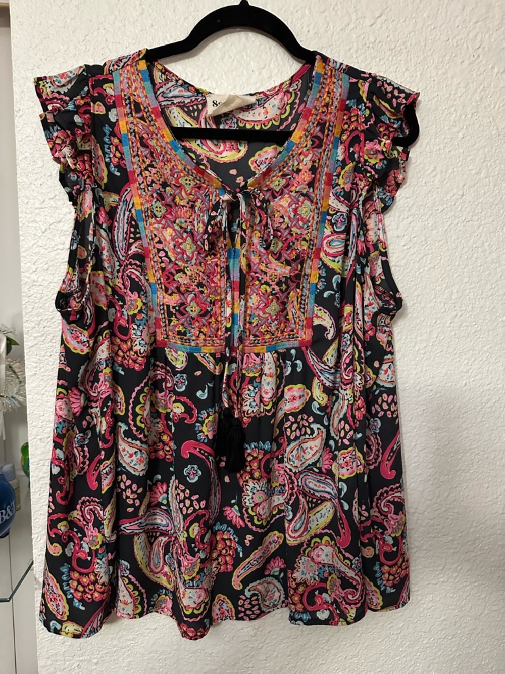 Savannah Jane Sleeveless Paisley Tie-Front Top - Black with Pink & Multicolor